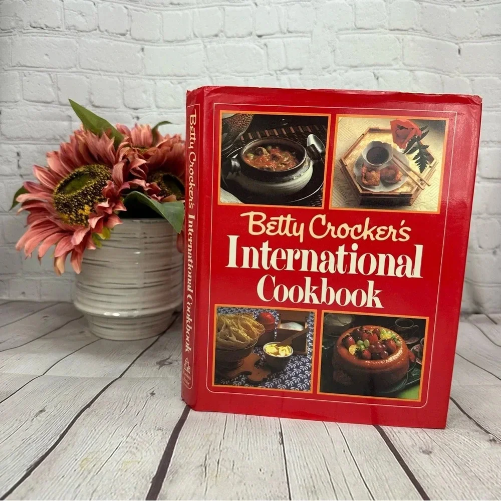 vintage 1980 betty crocker's international cookbook hobby homemade